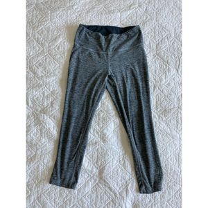 Marled Cropped Leggings